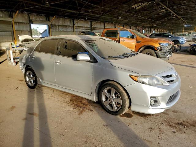 Toyota Corolla Base Image 6