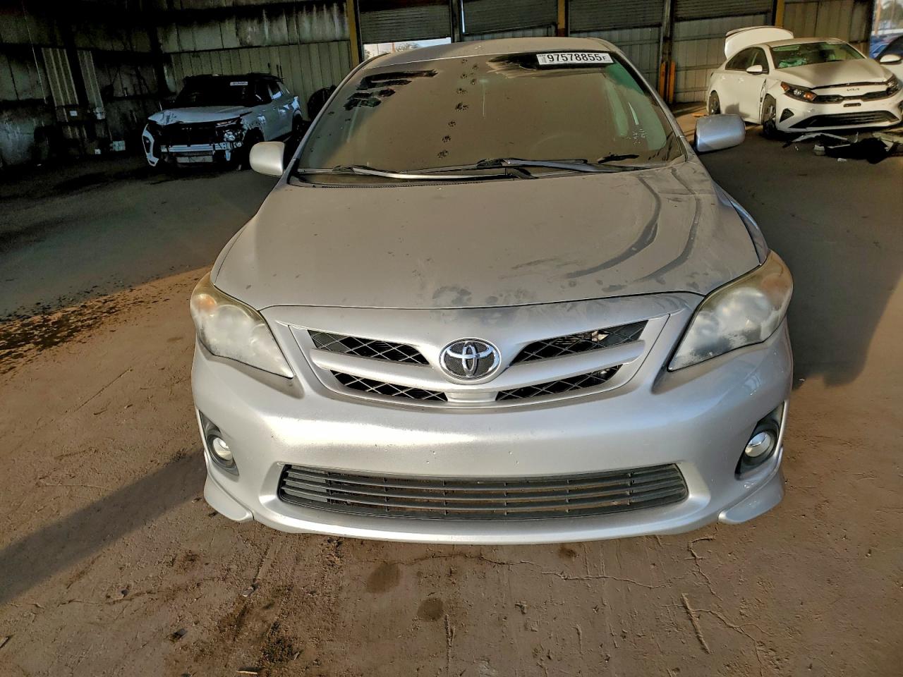 Toyota Corolla Base Image 2