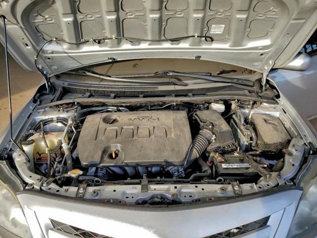 Toyota Corolla Base Image 7