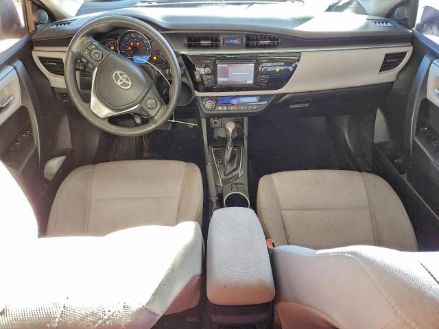 Toyota Corolla L Image 8