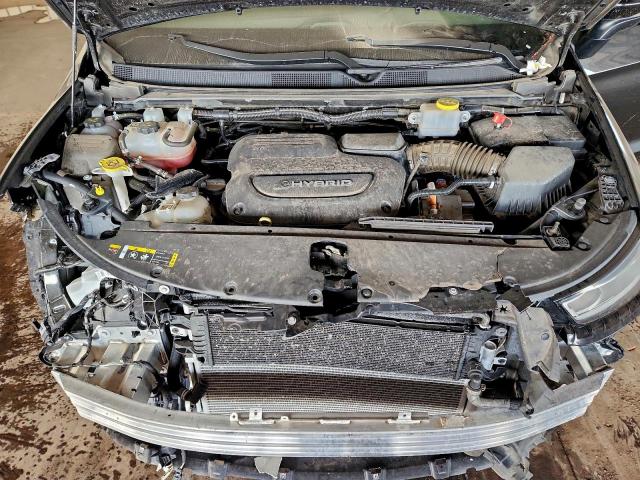 Chrysler Pacifica Hybrid Touring L Image 12