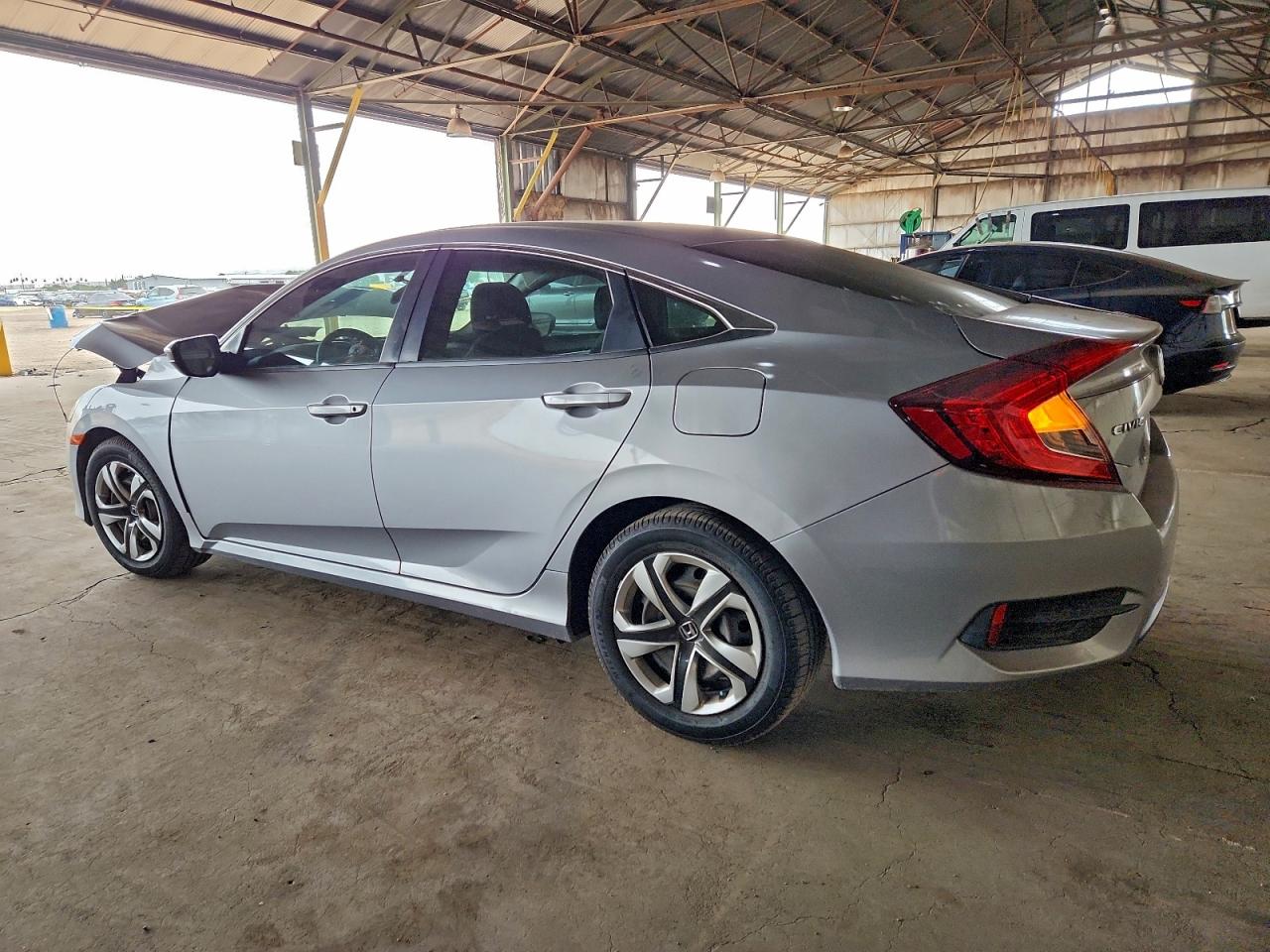 Honda Civic Lx Image 9