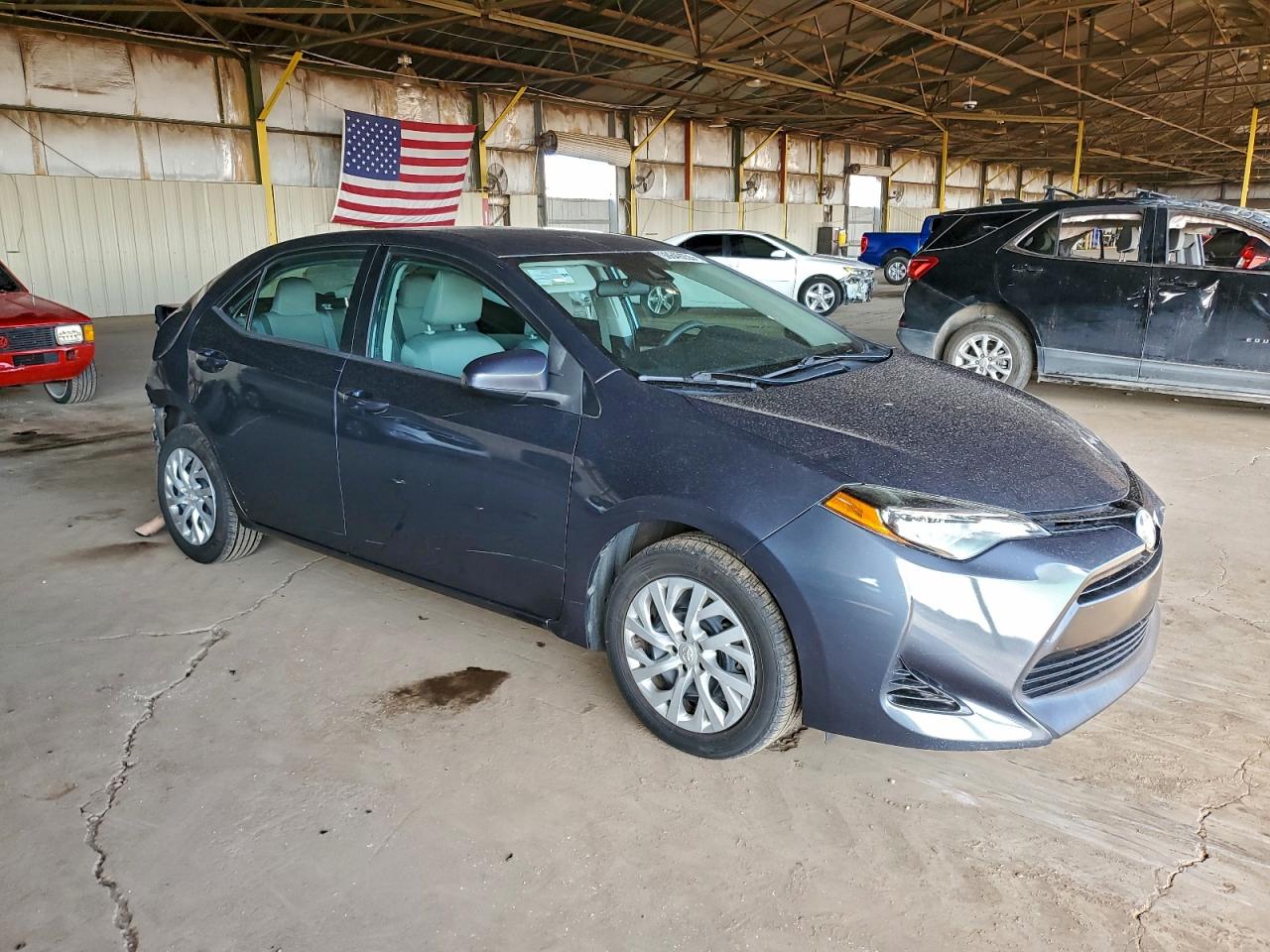 Toyota Corolla L Image 2