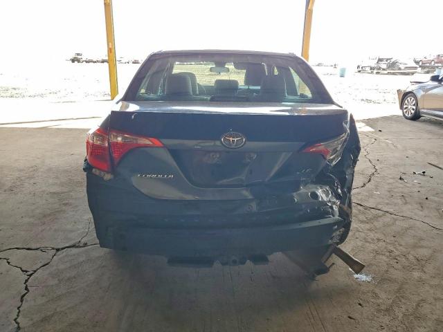 Toyota Corolla L Image 8