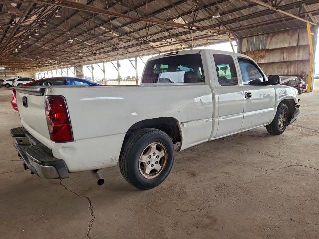 Chevrolet Silverado C1500 Image 2