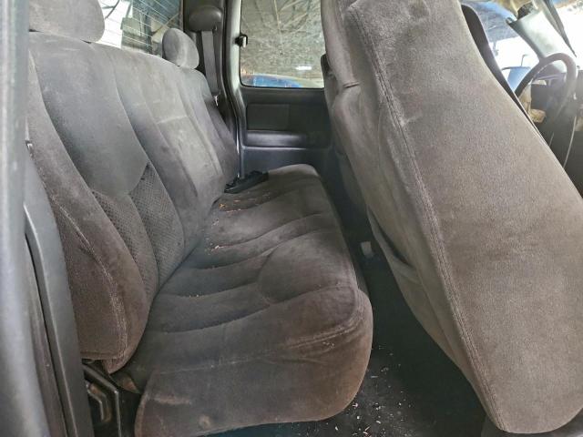 Chevrolet Silverado C1500 Image 4