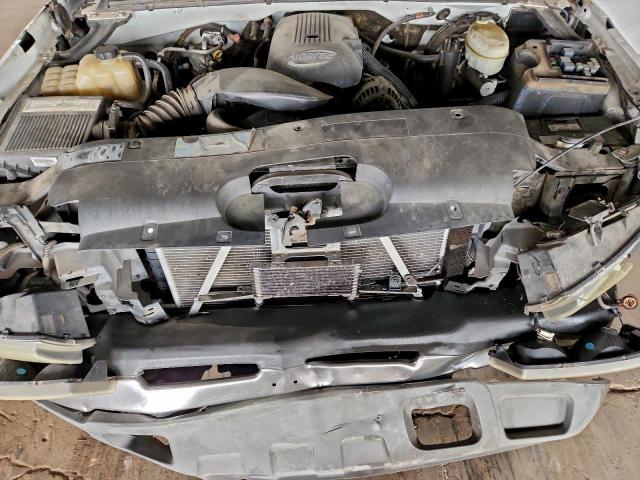 Chevrolet Silverado C1500 Image 10