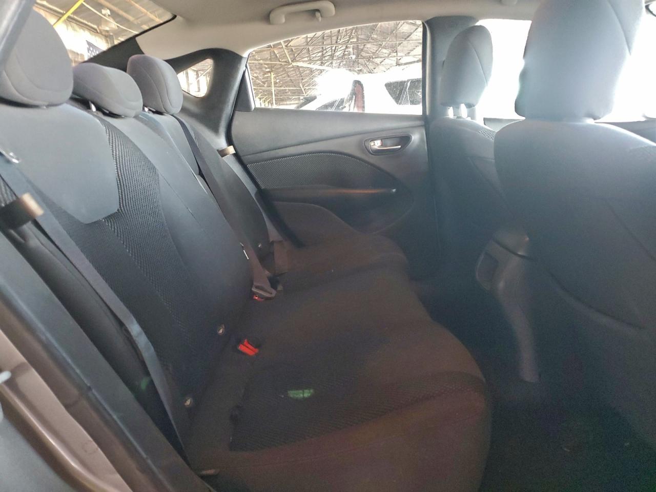 Dodge Dart Se Image 11