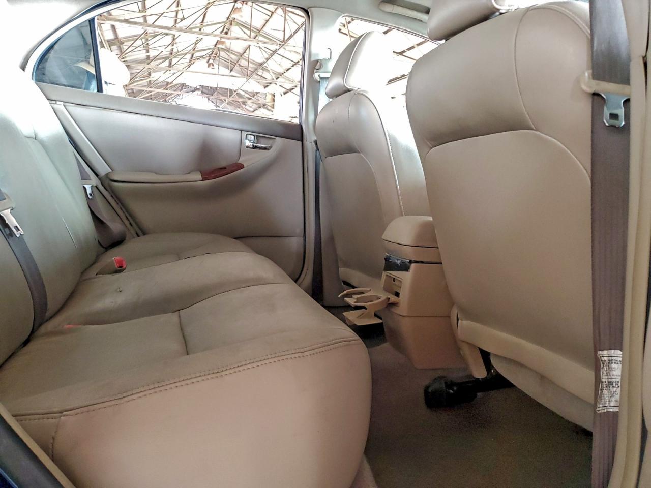 Toyota Corolla Ce Image 11