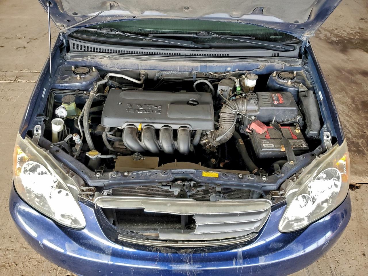 Toyota Corolla Ce Image 8