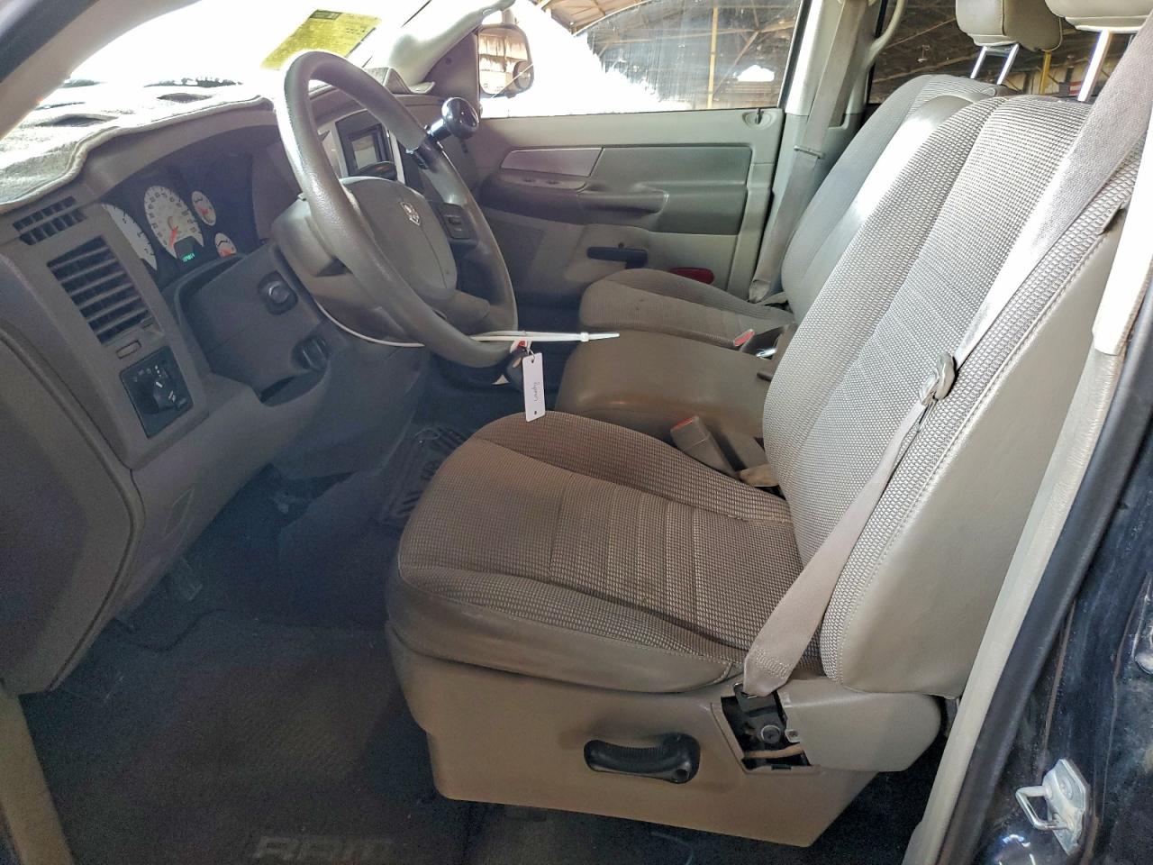 Dodge Ram 1500 St Image 5