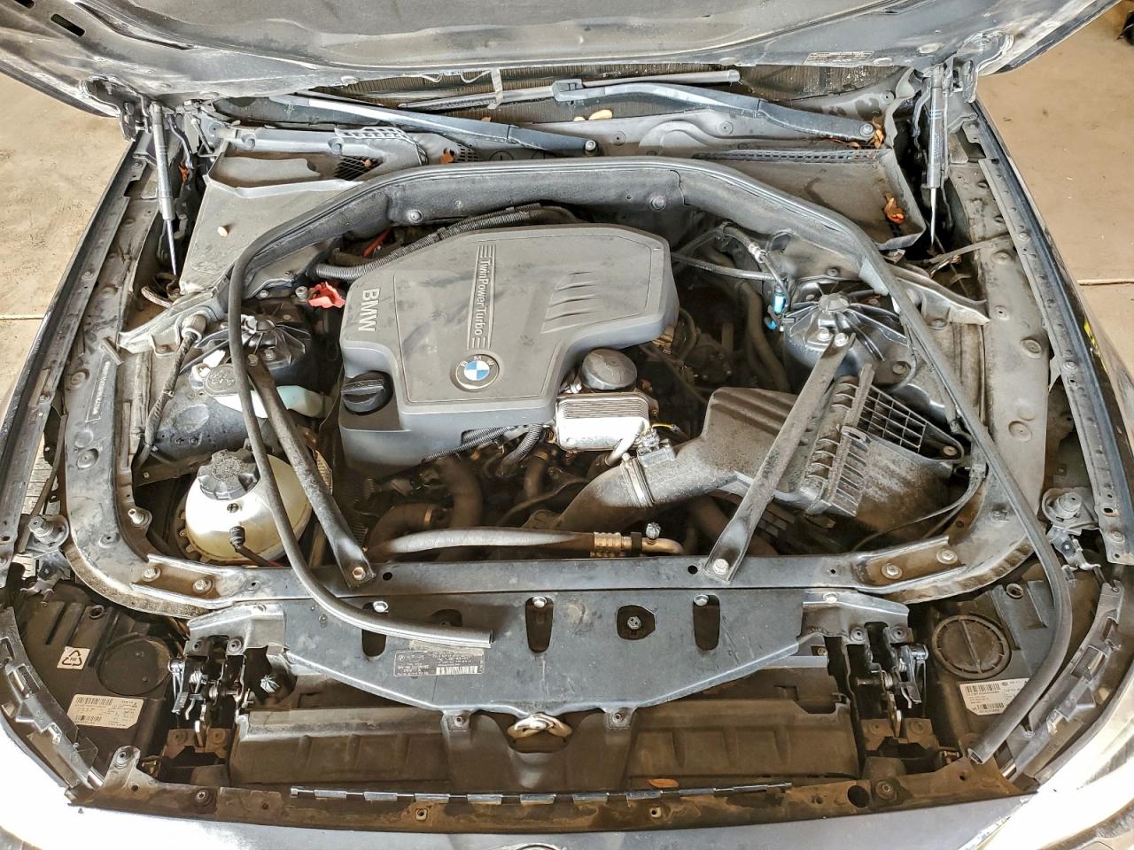 BMW 5 Series I Image 6