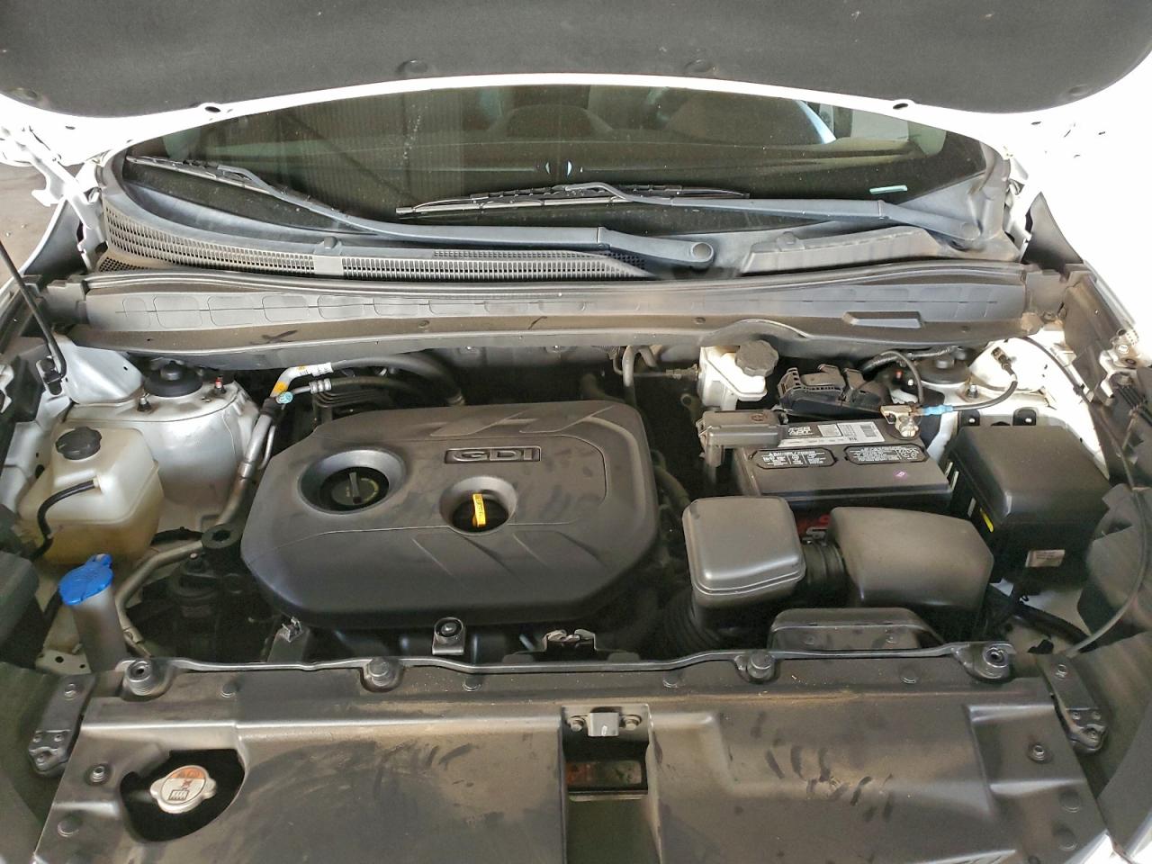 Hyundai TUCSON Gls Image 6