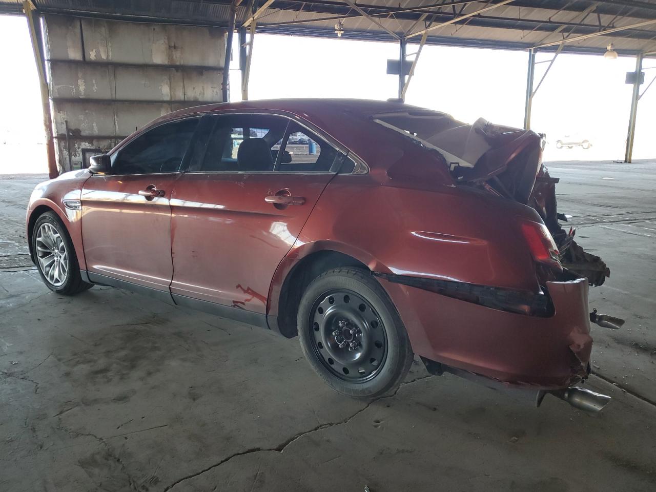 Ford Taurus Limited Image 11