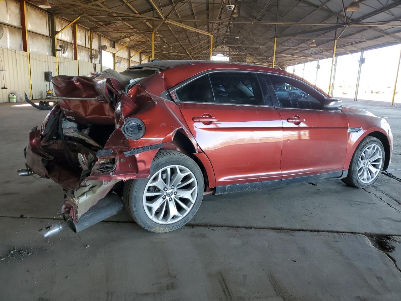 Ford Taurus Limited Image 5