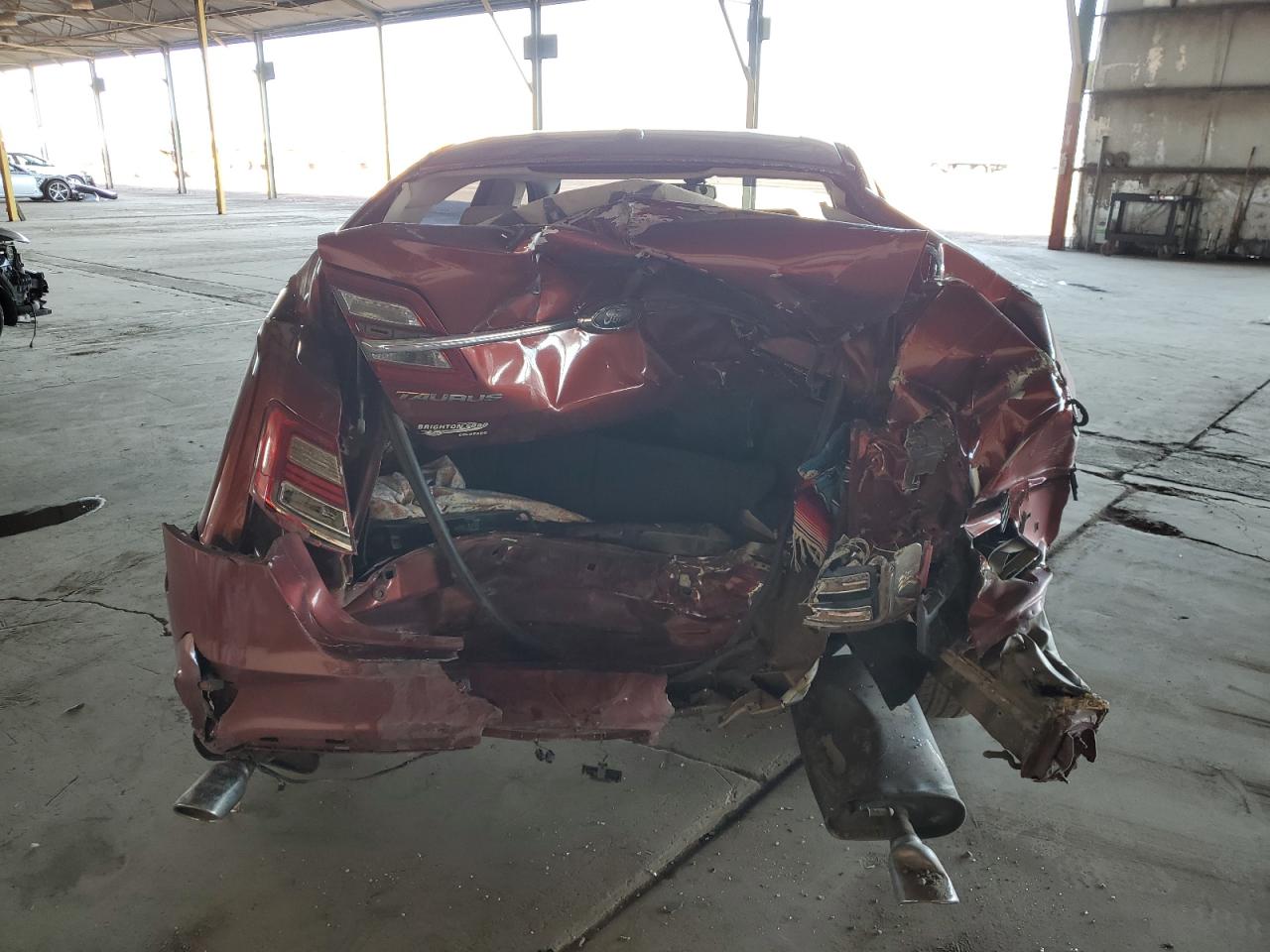 Ford Taurus Limited Image 7