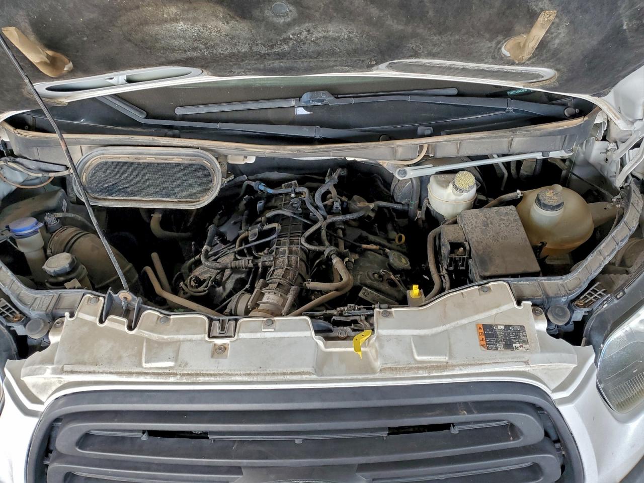 Ford Transit T-350 Image 8