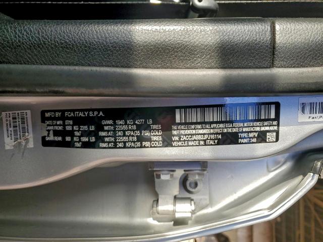 Jeep Renegade Latitude Image 3