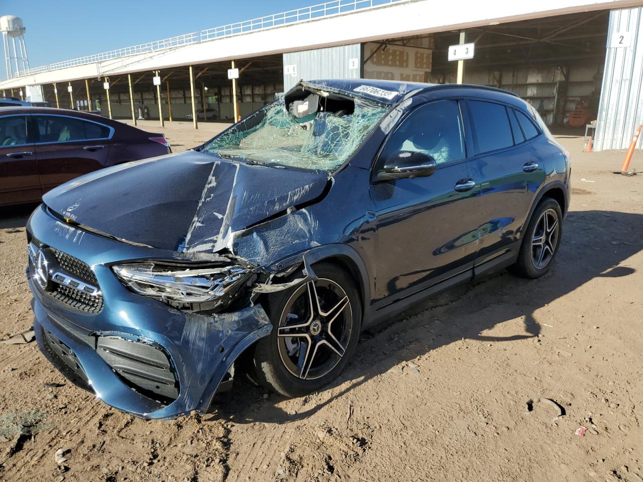 Mercedes-Benz GLA 250 4matic Image 1