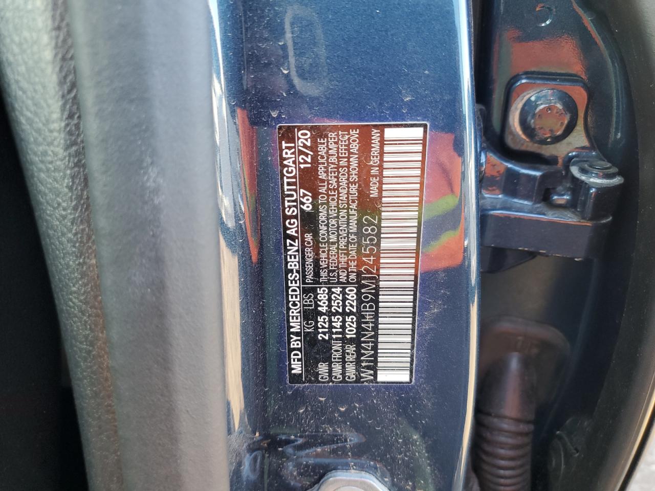 Mercedes-Benz GLA 250 4matic Image 9