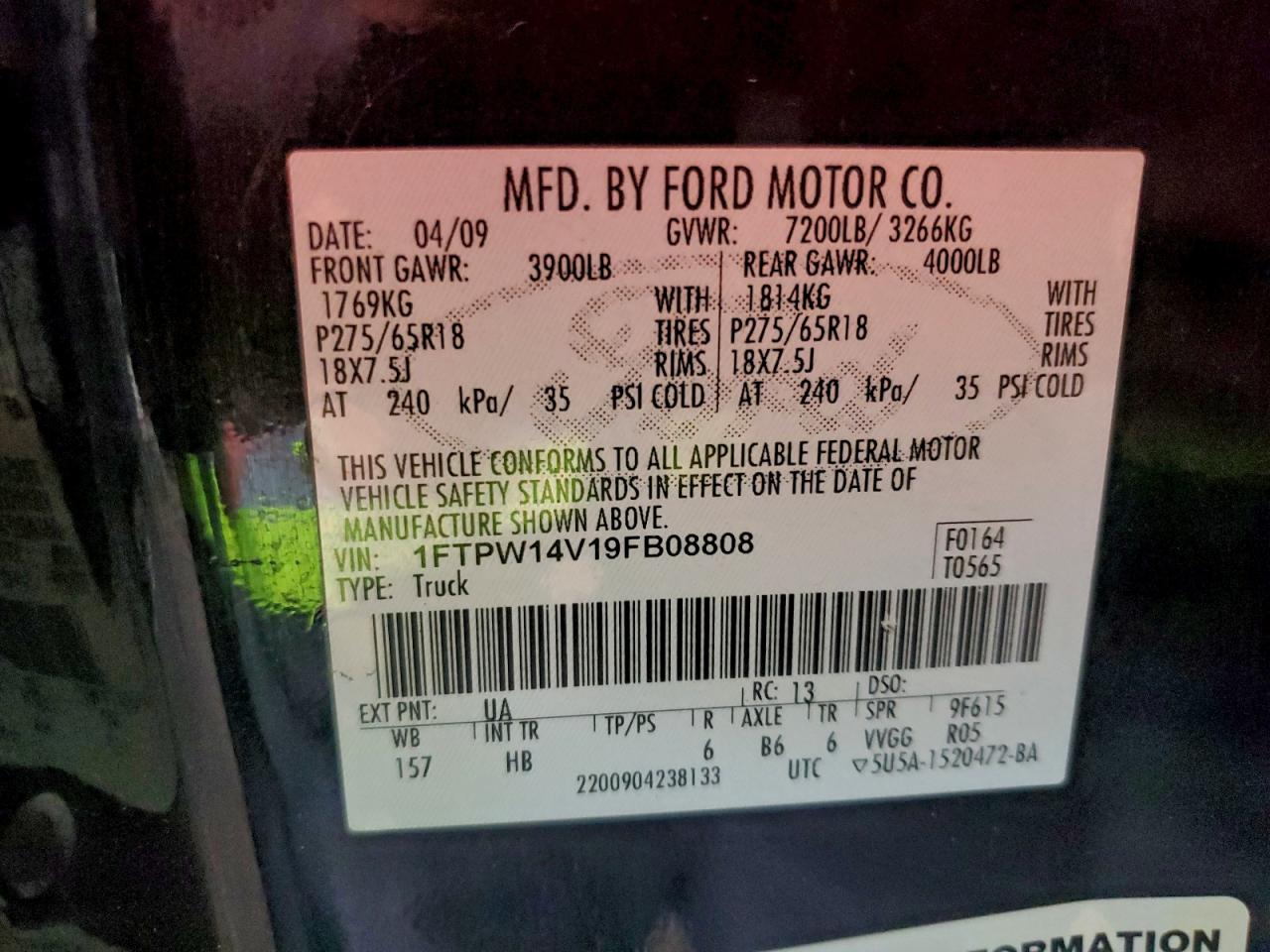 Ford F-150 Supercrew Image 8