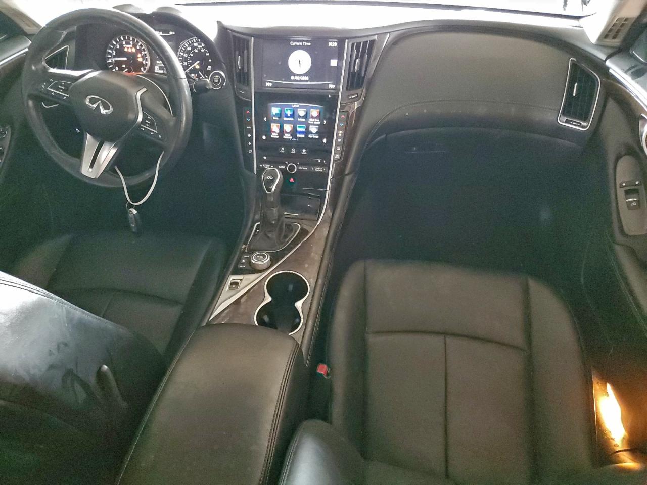 INFINITI Q50 Luxe Image 4