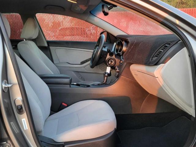 Kia Optima Lx Image 6