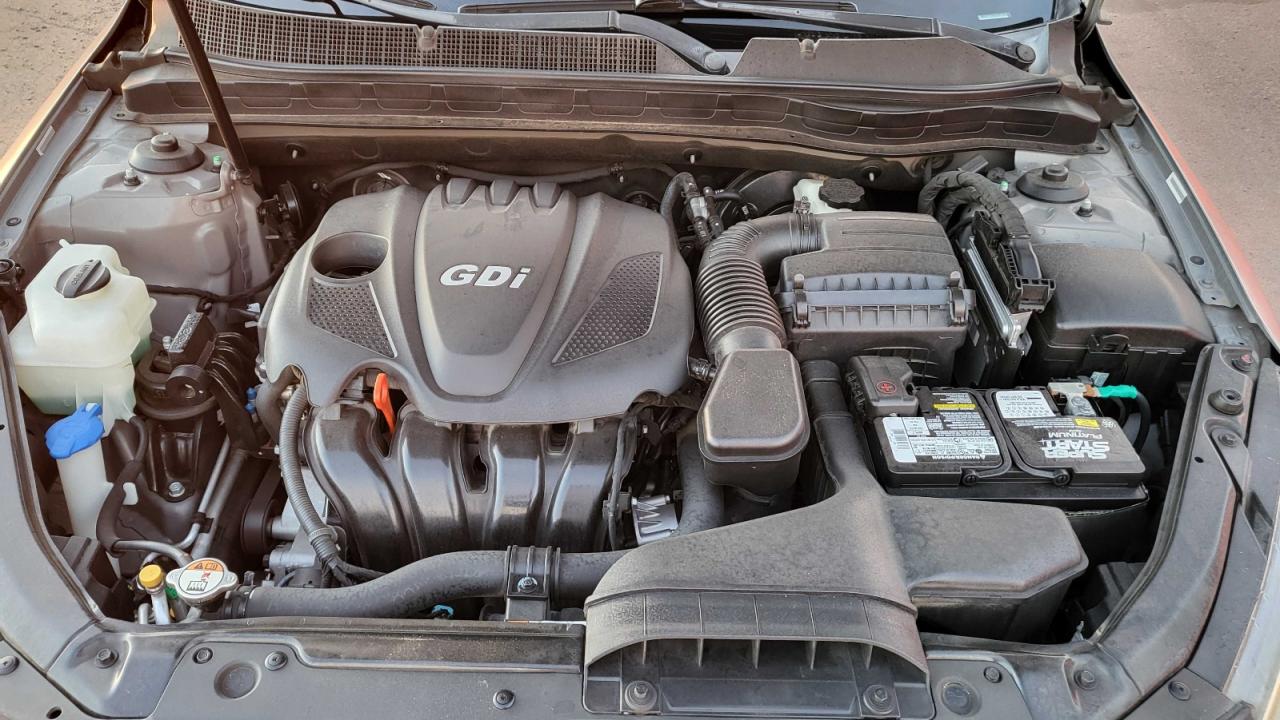 Kia Optima Lx Image 7