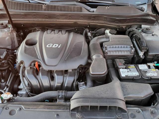 Kia Optima Lx Image 7