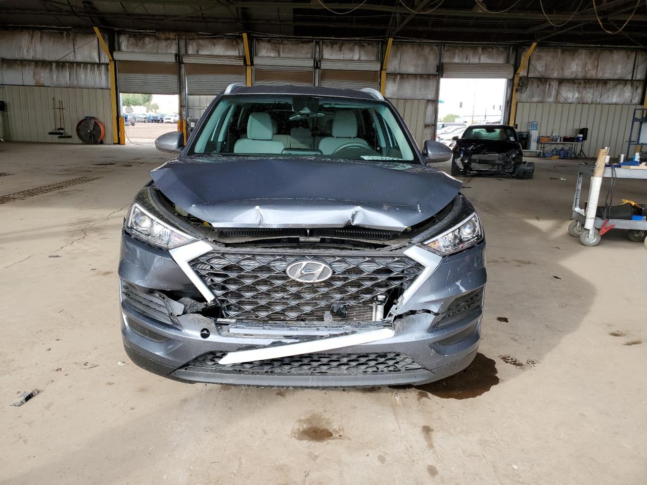 Hyundai TUCSON Limited Image 3
