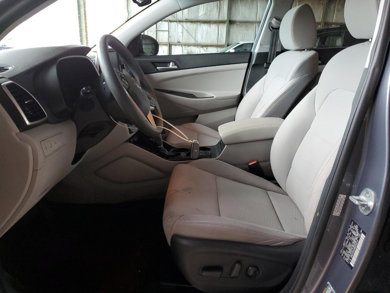 Hyundai TUCSON Limited Image 8