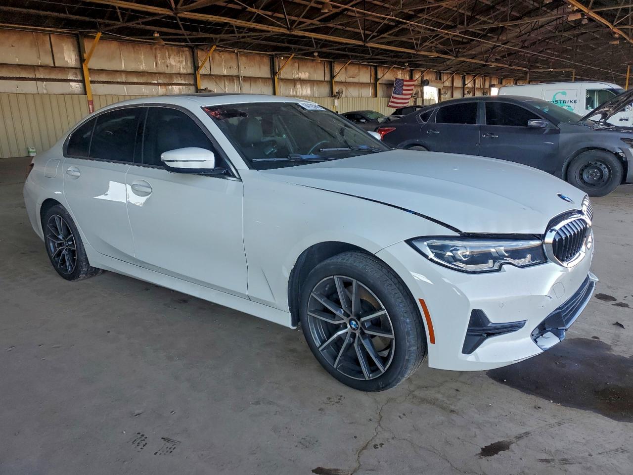 BMW 3 Series Image 4