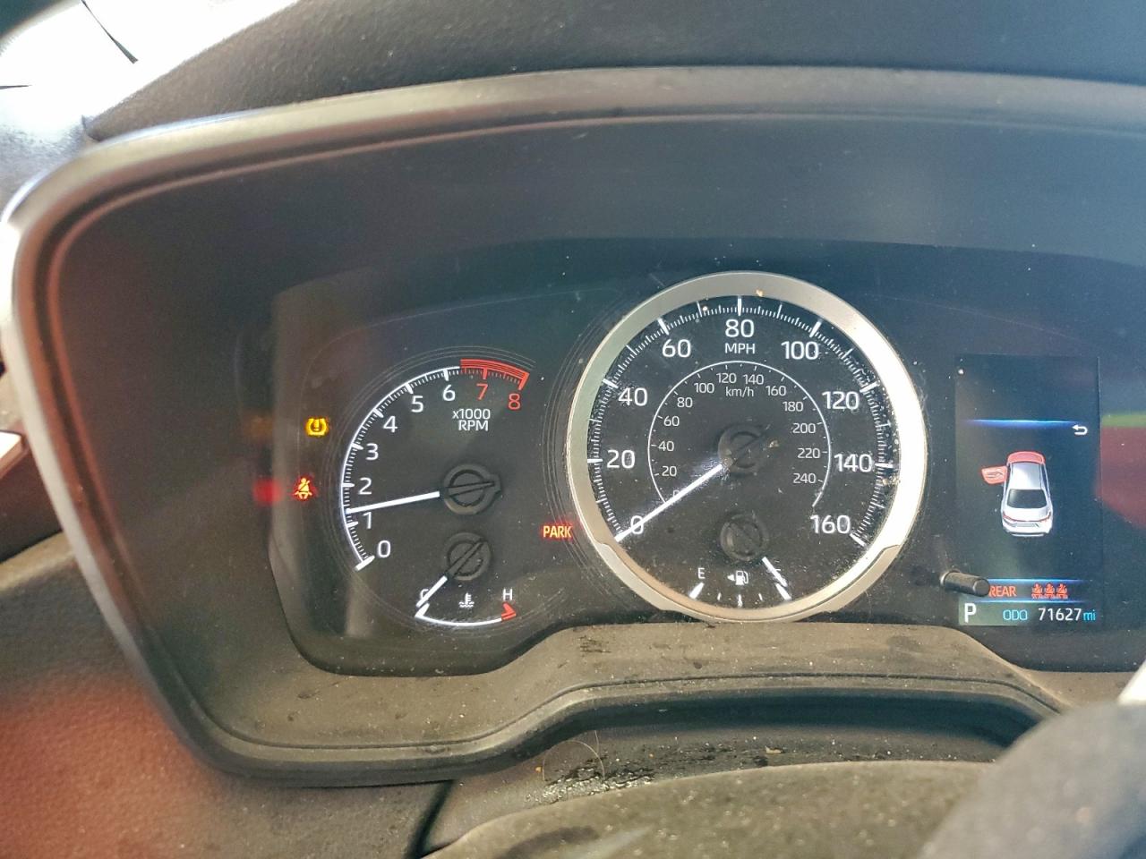 Toyota Corolla Le Image 4