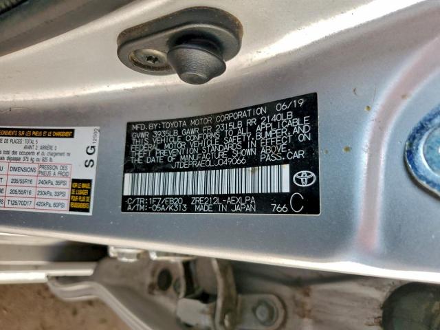 Toyota Corolla Le Image 10