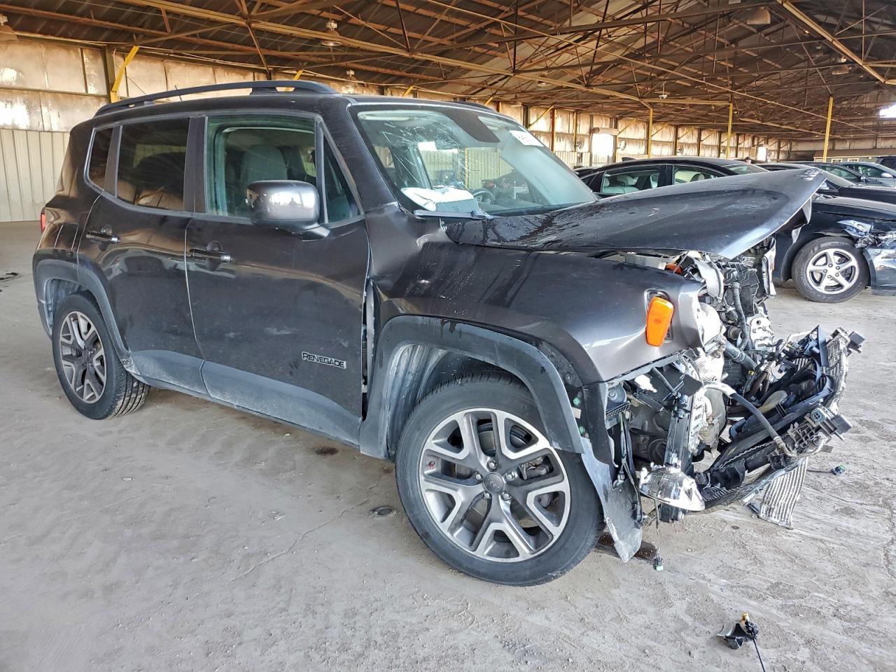 Jeep Renegade Latitude Image 5
