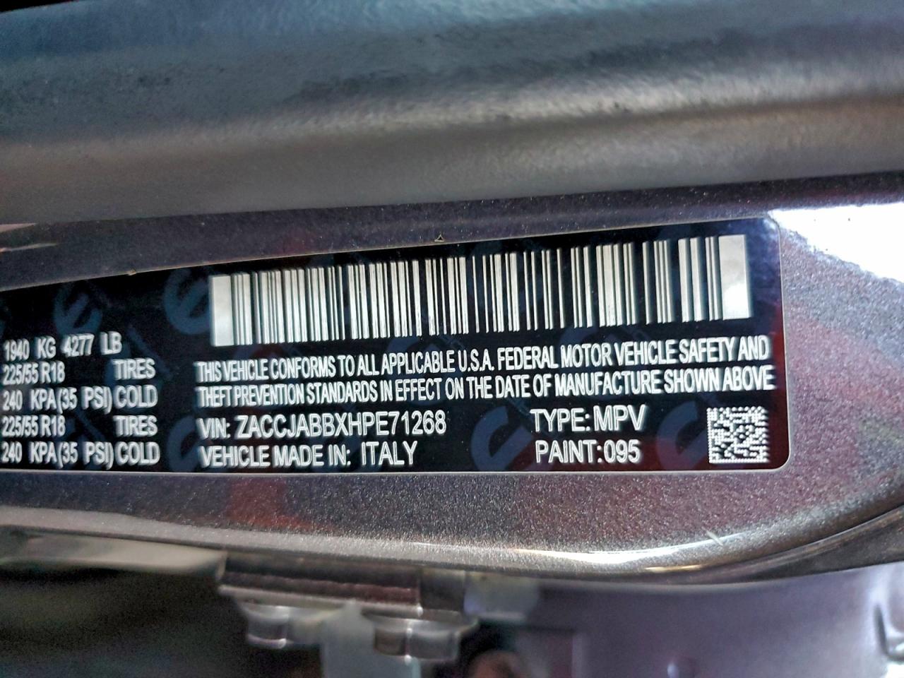 Jeep Renegade Latitude Image 10