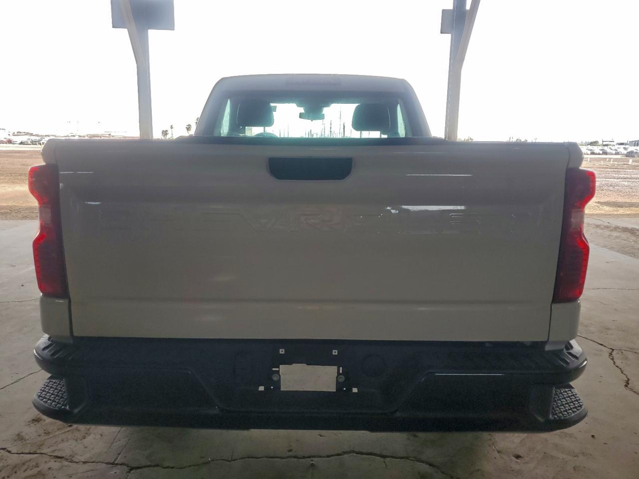 Chevrolet Silverado C1500 Image 9