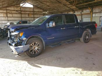  Salvage Nissan Titan