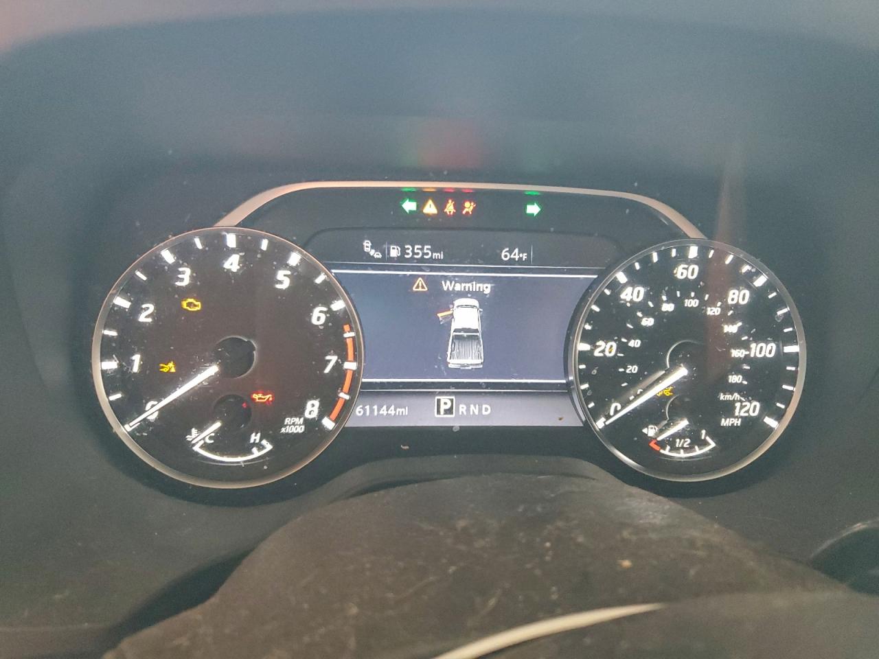 Nissan Titan Sv Image 4