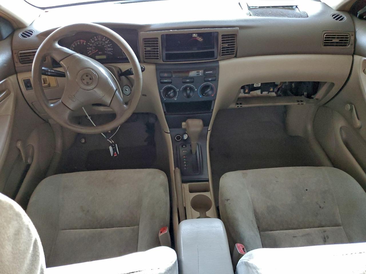 Toyota Corolla Ce Image 12