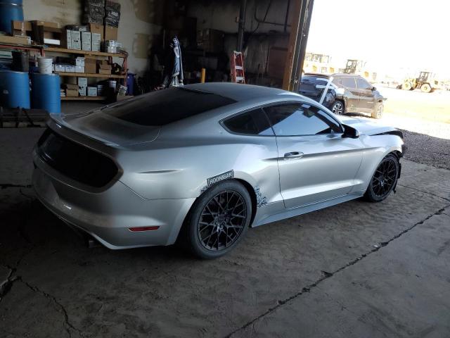 Ford Mustang Image 7