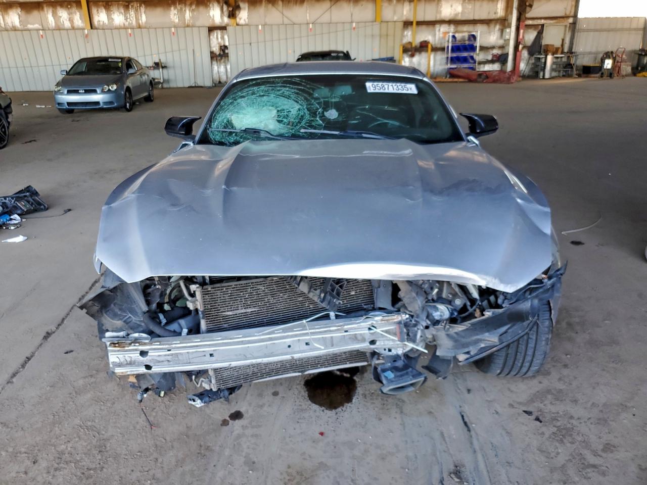 Ford Mustang Image 4