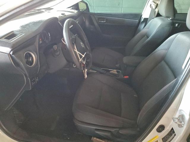 Toyota Corolla L Image 4