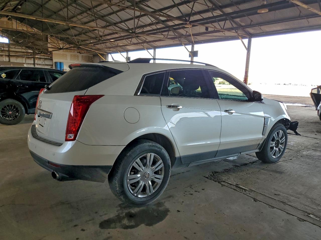 Cadillac SRX Image 3