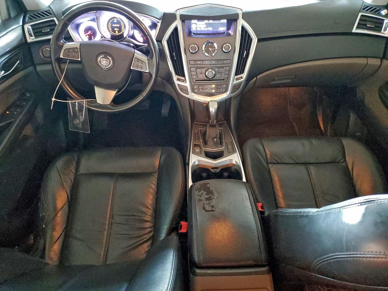 Cadillac SRX Image 9