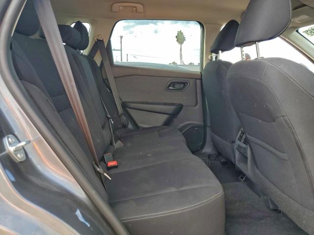 Nissan Rogue S Image 10