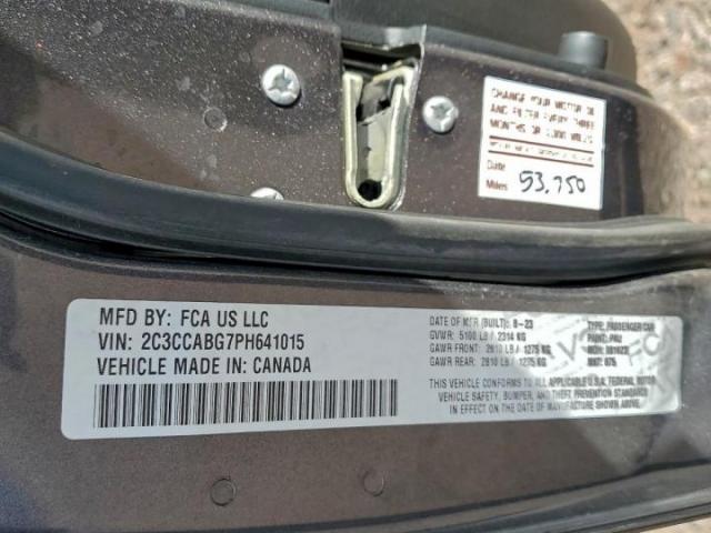 Chrysler 300 S Image 3