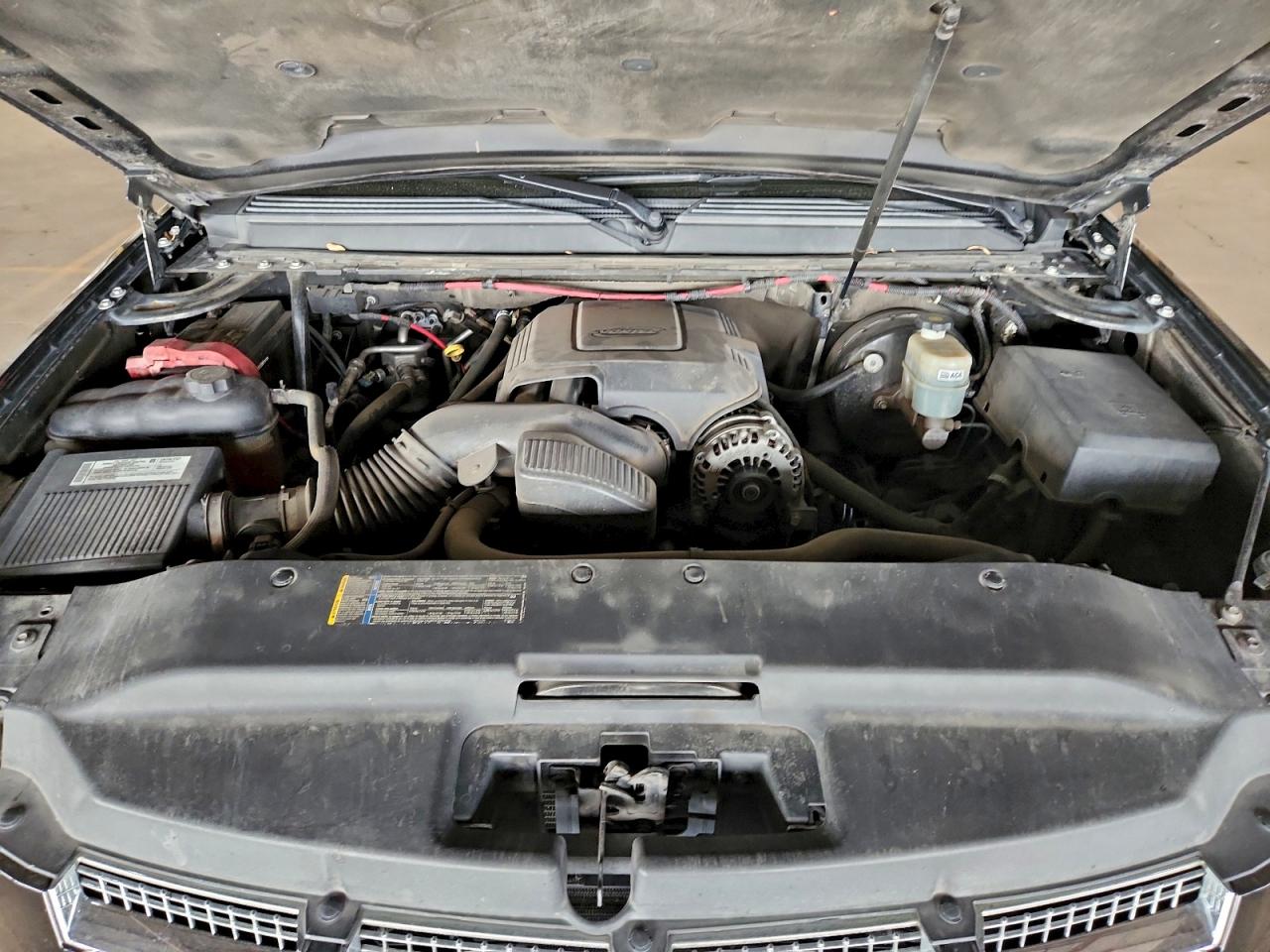 Cadillac Escalade Luxury Image 9