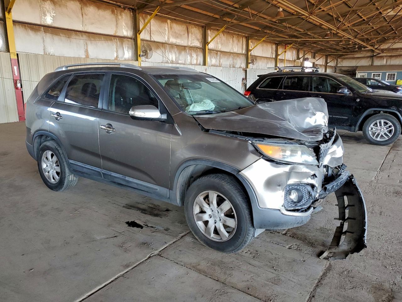 Kia Sorento Base Image 7