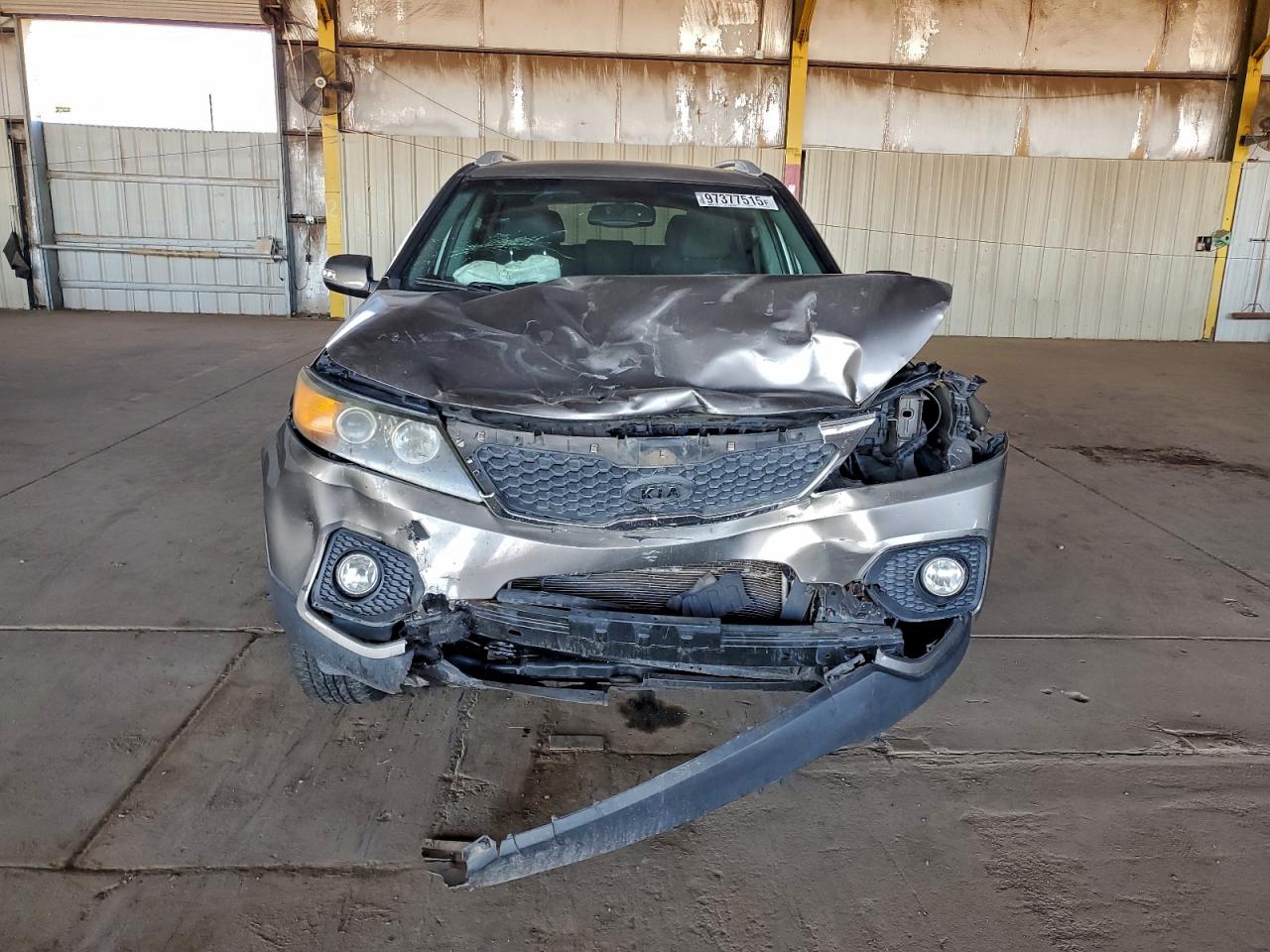 Kia Sorento Base Image 6